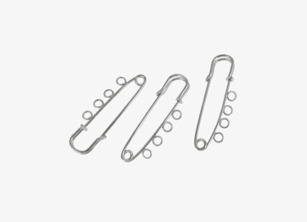 METAL ELEMENTS - LARGE SMALL SAFETY PIN WITH 4 HOLES - 50x17x5mm NICKEL COLOR - 2pcs. Hole:3.0mm