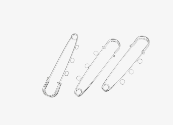 METAL ELEMENTS - LARGE SMALL SAFETY PIN WITH 3 HOLES - 70x21x6mm SILVER COLOR - 50pcs. Hole:3.0mm